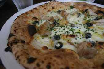 ピッツァリアオオサキ(PIZZERIA OHSAKI)