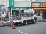 戸田駅で撤去される不法駐輪自転車