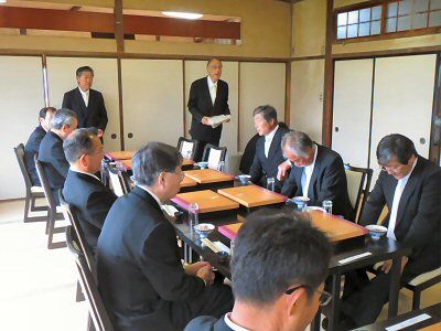 直会