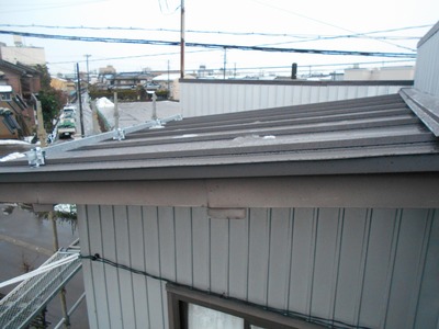 新潟県三条市の屋根外壁塗装リフォーム専門店遠藤組 立平ロック ガルバリウム鋼板
