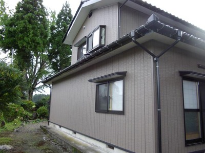 新潟県三条市屋根外壁塗装リフォーム専門店遠藤組 サイディング貼替え