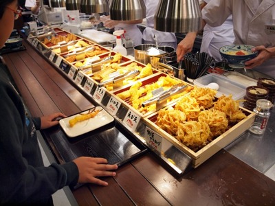 丸亀製麺スーパーデポ八王子みなみ野店 店内2