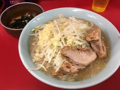 17/10/23ラーメン二郎新宿歌舞伎町店 06