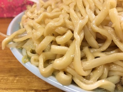 16/11/30ラーメン髭09