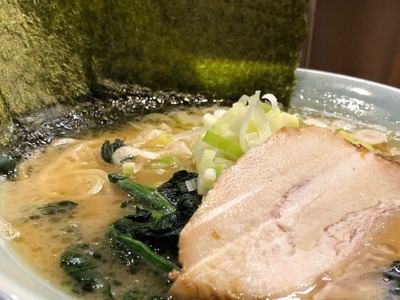 18/05/06ラーメン鶴一家 08