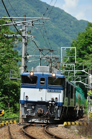 EF64_1038_170722c
