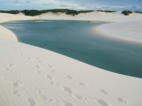 800px-Lencois_Maranhenses_4