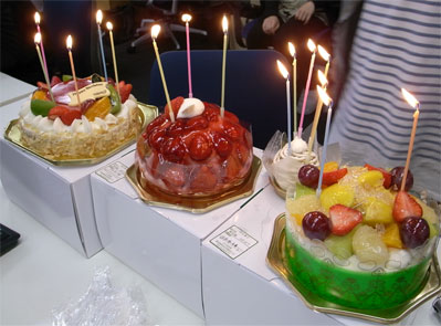豪華なバースデーケーキ ブルージラフの色々発信ブログ