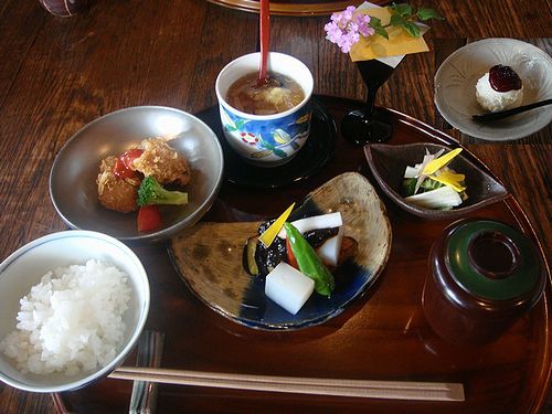 お昼のおばんざい