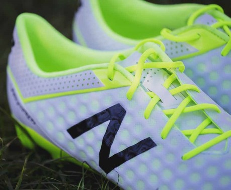ニューバランス VISARO 新色 ホワイト : Kohei's BLOG サッカー