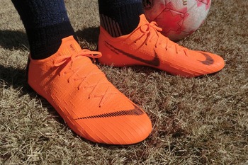 ナイキ マーキュリアルヴェイパー12 エリート FG