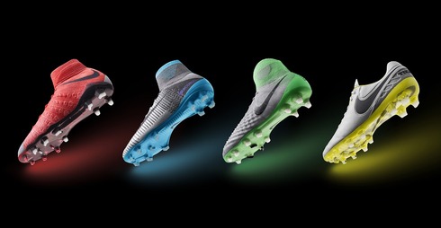 海外限定カラー】 NIKE WOMEN'S Radiation Flare Pack 登場