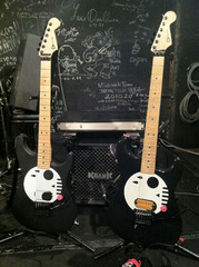 110614rag_guitars