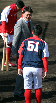 新井貴浩4845