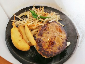合挽きハンバーグ