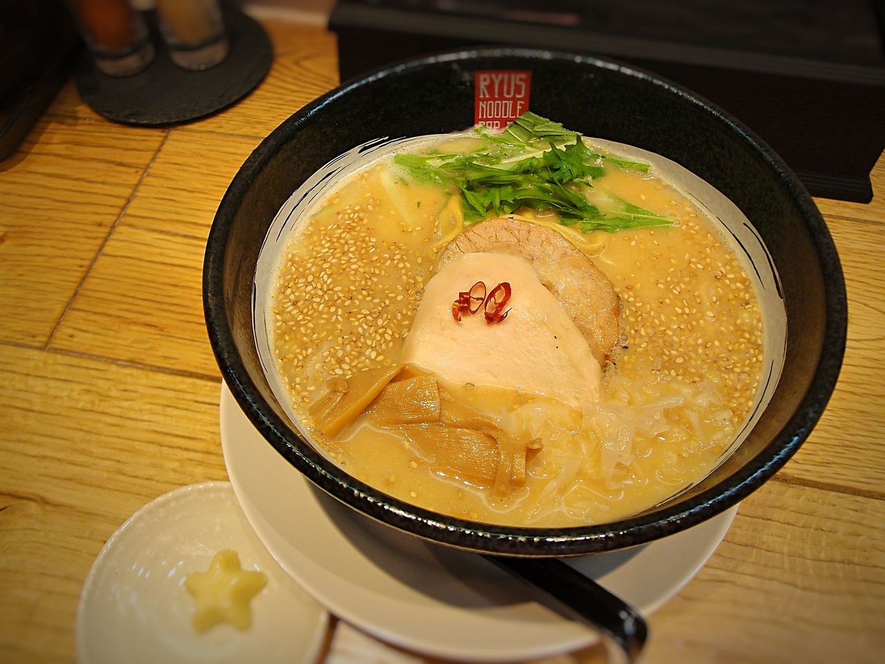 ryus noodles bar181016