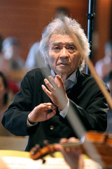 小澤征爾・朝日新聞より