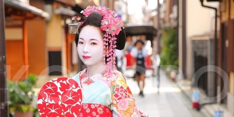 京都 舞妓体験/花魁体験 心-花雫-祇園店