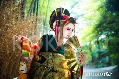 京都 花魁体験 STUDIO心 嵐山店
