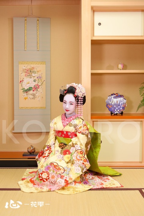 京都　舞妓体験 心-花雫-　祇園店