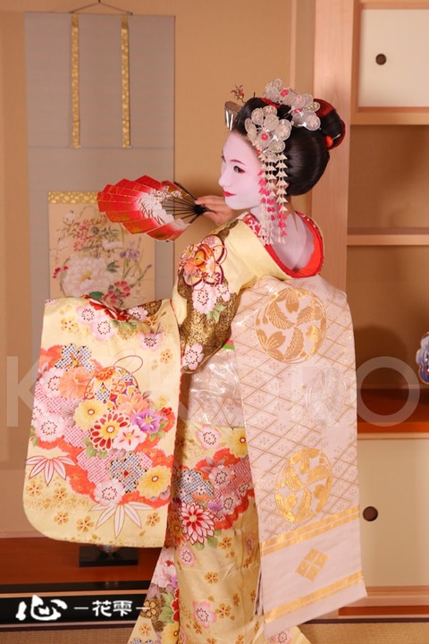 京都 本格舞妓体験 心-花雫-祇園店