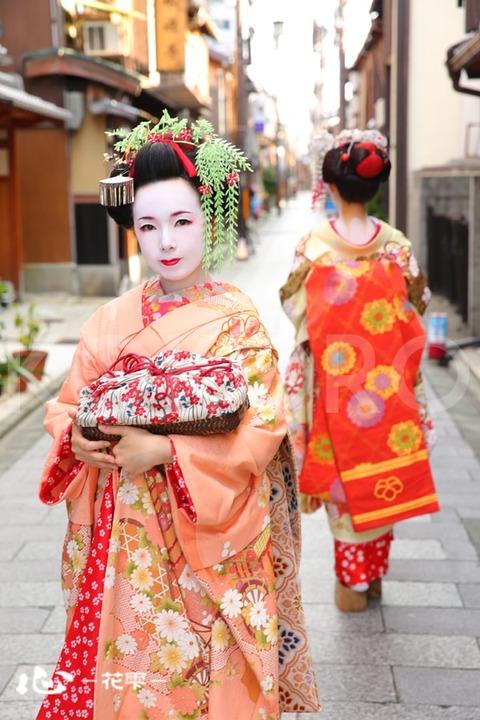 京都 舞妓体験/花魁体験 心-花雫-祇園店
