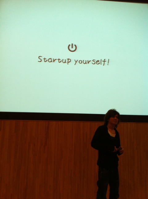Startup Yourself !