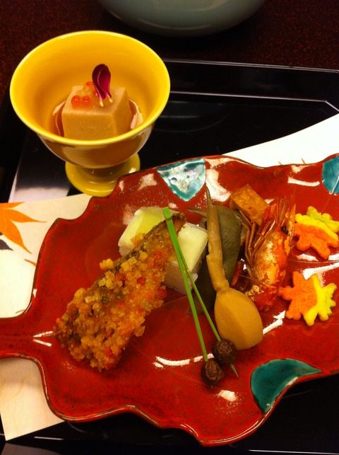 西村屋ホテル招月庭 晩ご飯は部屋食 前菜 季節の酒菜取り合わせ