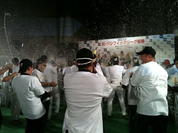 今年は...やったばい! ホークス優勝祝賀会(ビールかけ)06