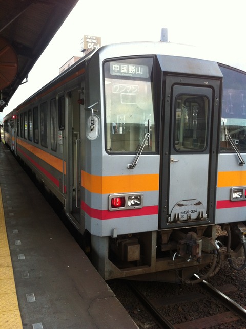 津山駅 82