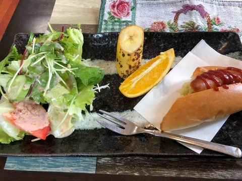 『カフェ もくもく』モーニング