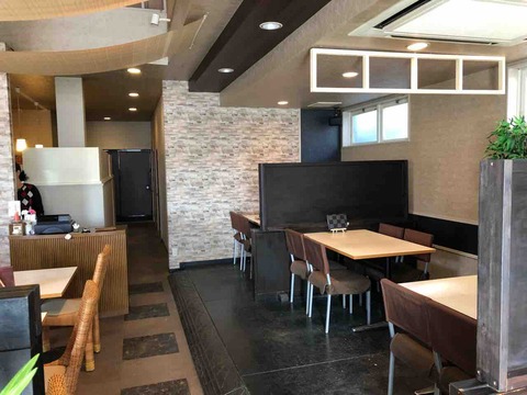 『Cafe dining いかだ家』店内