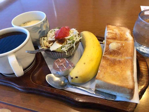 『カフェ・ド サン・トロペ』モーニング