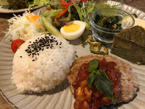『Cafe やすらぎ屋』週替わりワンプレートランチ