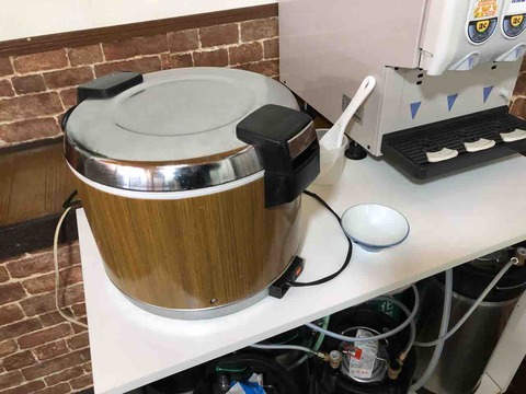 『街の中華定食屋 パンダ』ご飯おかわり