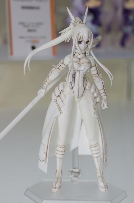 WF2003W_GS-84_R