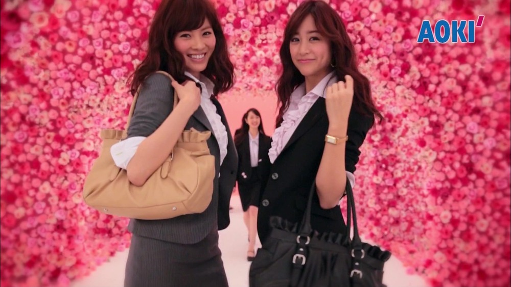 AOKI×CanCamコラボスーツ CM 安座間美優 山本美月 : こんなテレビを見た。