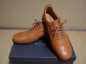 バーバリーのシューズ* : コロケロの雑記帳