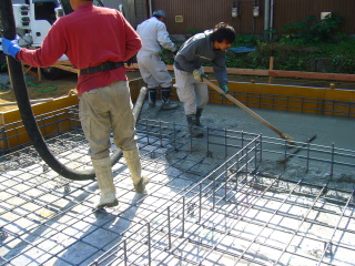K邸配筋コン打ち
