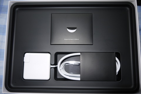 MacBook Pro Retinaディスプレイモデルの付属品と電源アダプタについて ...