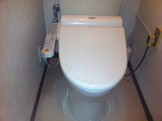 201201025i 067