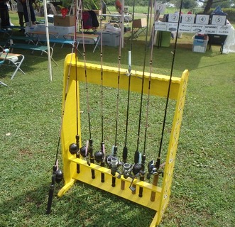 1715-2tackle