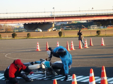 5.右折自転車巻き込み.JPG