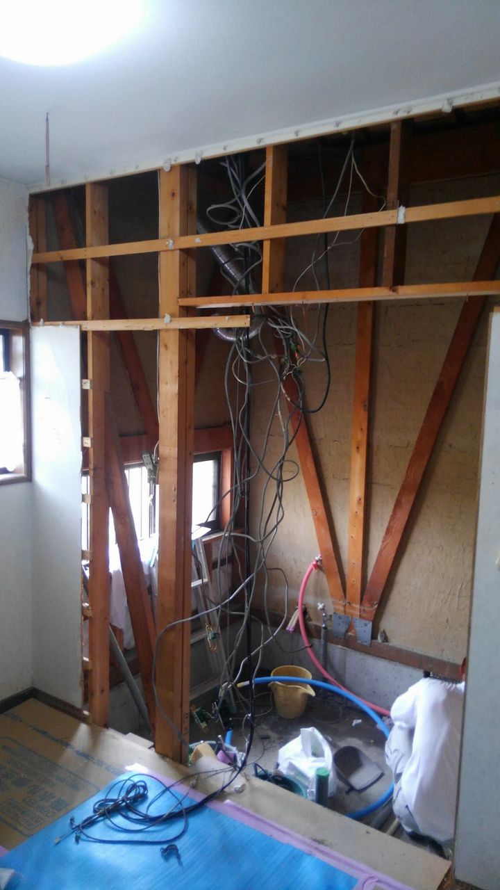 33100568_994463280729109_4292826542565752832_n