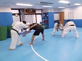 shoulder-knee-touch-game-20141109