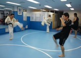 squat-kick-20140713