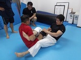 hee-hold-toe-hold-20161223