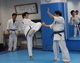 taekwondo-kick-20140323
