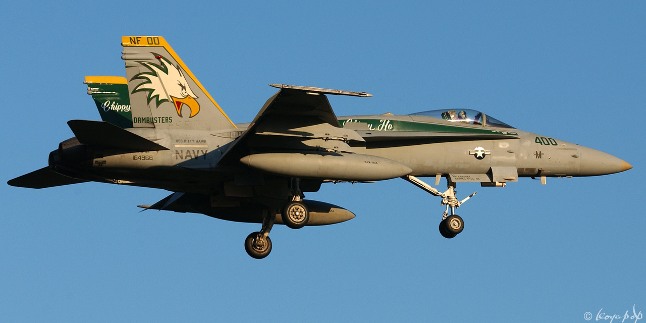 02 400 011023-615x1280