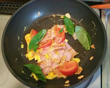 溶き卵INバジル